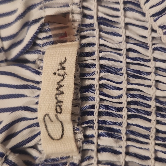 Blue‎ and White Striped Smocked Top Women's - Picture 2 of 3